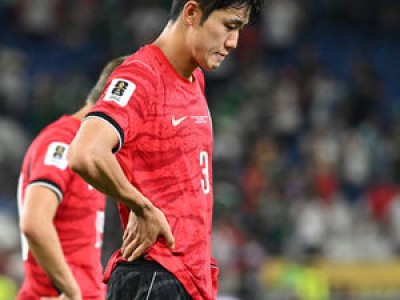 축구대표팀 선수들 병역 언급에 국정감사장에서 논란