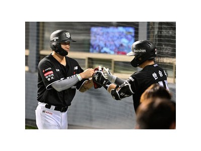KT LG 마운드 폭격으로 1위 지켜내는 듯