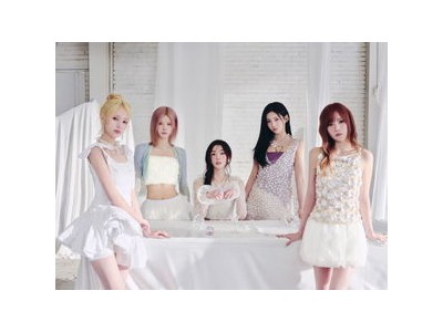 이프아이 8개월 공백기 끝내고 완전체로 돌아와