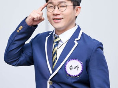 유튜버 슈카 라이브 중 일베 이미지 사용 논란
