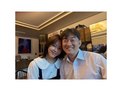 강성연 장민욱 부부 투샷에 화제 되는 이유