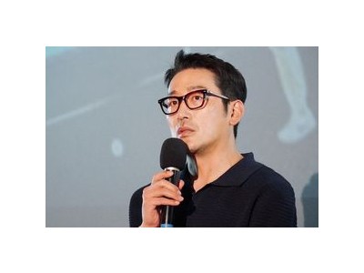 하정우 대만에서 로비 무대인사 성황리에 마무리