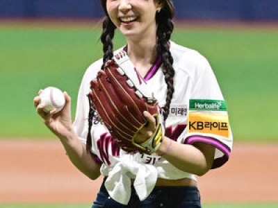 한승연 건강 이상설 목 디스크 때문인 듯